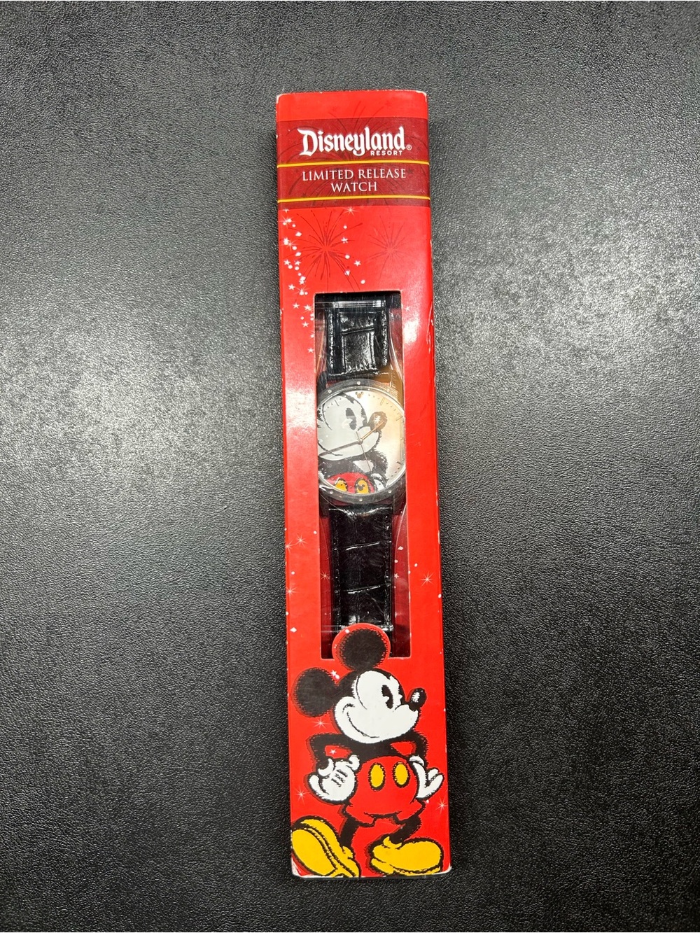 Mickey Mouse Disneyland Resort Vintage Limited Release Watch New In Box